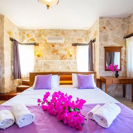 Kalkan Marseille Вилла