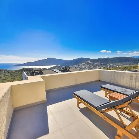 Вилла Kalkan Marseille