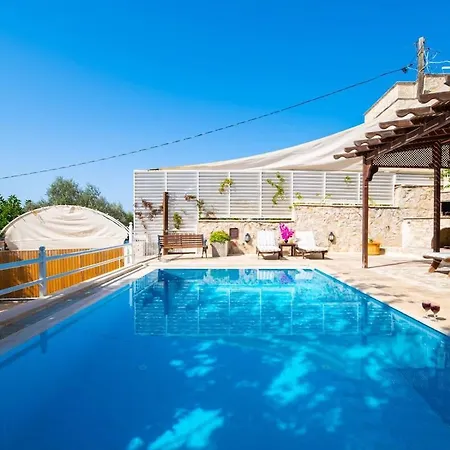 Kalkan Marseille Вилла Каш